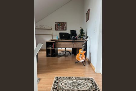 Casa para alugar com 220m², 4 quartos e 3 vagas Casa para alugar com 220m², 4 quartos e 3 vagasEscritório