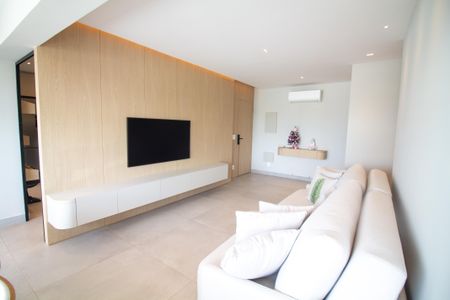 Sala de apartamento à venda com 3 quartos, 109m² em Campo Belo, São Paulo