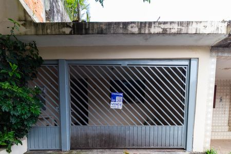 Casa à venda com 123m², 3 quartos e 1 vagaFachada