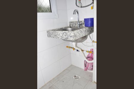 Apartamento para alugar com 48m², 2 quartos e sem vaga Área de Serviço