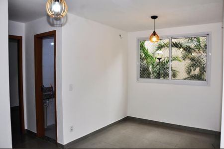 Sala de apartamento para alugar com 2 quartos, 48m² em Jardim Iris, São Paulo