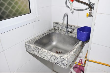 Apartamento para alugar com 48m², 2 quartos e sem vaga Área de Serviço