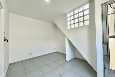 Sala/Cozinha de casa para alugar com 1 quarto, 45m² em Vila Santa Catarina, São Paulo