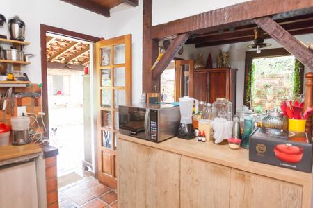 Casa de condomínio à venda com 300m², 5 quartos e 5 vagasCozinha