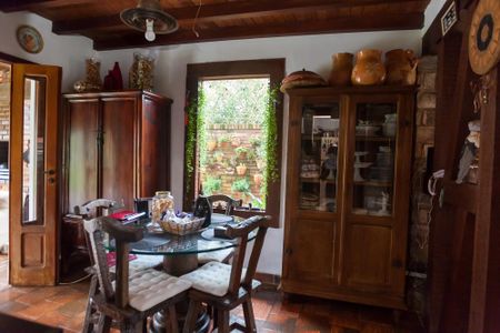 Casa de condomínio à venda com 300m², 5 quartos e 5 vagasSala de Jantar