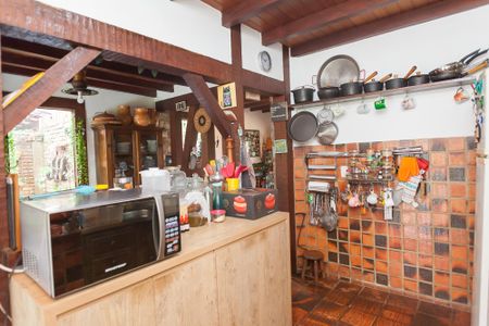 Casa de condomínio à venda com 300m², 5 quartos e 5 vagasCozinha