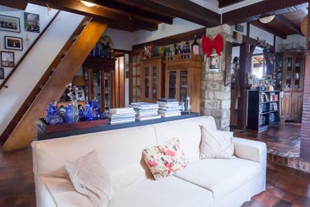 Casa de condomínio à venda com 300m², 5 quartos e 5 vagassala