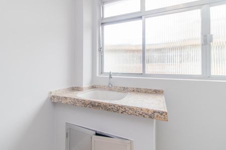 Apartamento à venda com 67m², 2 quartos e 1 vaga