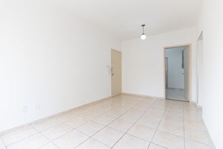 Apartamento para alugar com 82m², 2 quartos e sem vagaSala