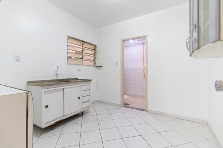 Apartamento para alugar com 82m², 2 quartos e sem vagaCozinha 