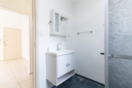 Apartamento para alugar com 82m², 2 quartos e sem vagaBanheiro Social 