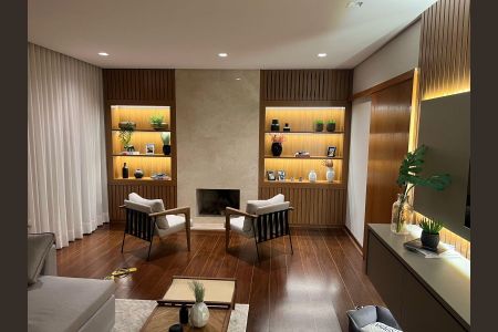 Casa à venda com 4 quartos, 227m² em Vila Brandina, Campinas