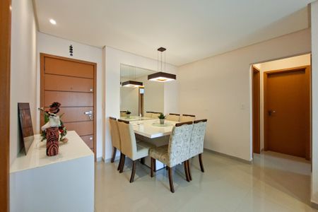 Apartamento para alugar com 75m², 2 quartos e 2 vagasSala