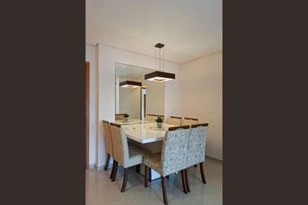 Apartamento para alugar com 75m², 2 quartos e 2 vagasSala