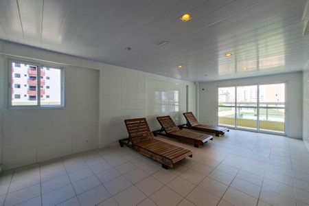 Apartamento para alugar com 75m², 2 quartos e 2 vagasÁrea comum - Piscina
