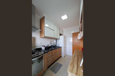 Apartamento para alugar com 75m², 2 quartos e 2 vagasCozinha 