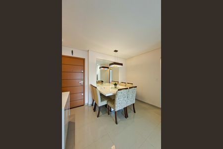 Apartamento para alugar com 75m², 2 quartos e 2 vagasSala