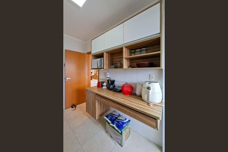 Apartamento para alugar com 75m², 2 quartos e 2 vagasCozinha 