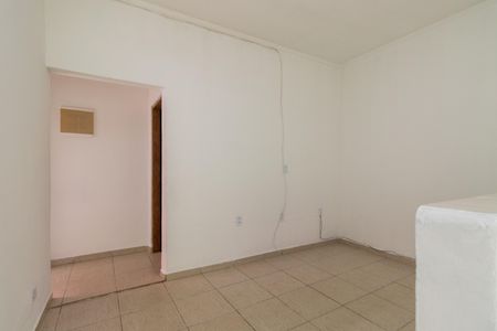 Sala de casa para alugar com 2 quartos, 60m² em São Lucas, São Paulo