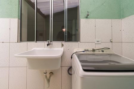 Casa para alugar com 60m², 2 quartos e sem vagaÁrea de Serviço