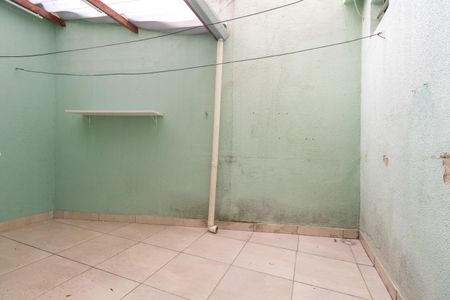 Casa para alugar com 60m², 2 quartos e sem vagaÁrea de Serviço