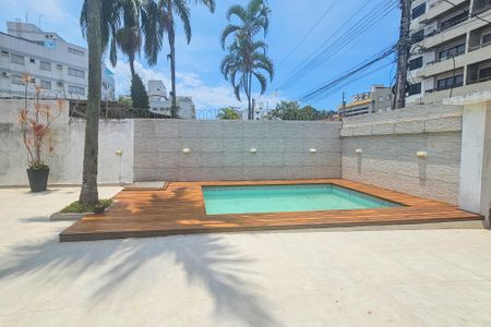 Casa para alugar com 240m², 4 quartos e 4 vagasÁrea de Lazer 