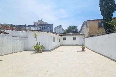 Casa para alugar com 240m², 4 quartos e 4 vagasÁrea de serviço 