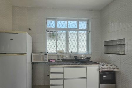 Casa para alugar com 240m², 4 quartos e 4 vagascozinha