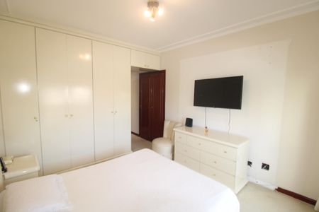 Apartamento para alugar com 210m², 4 quartos e 3 vagasQuarto 3