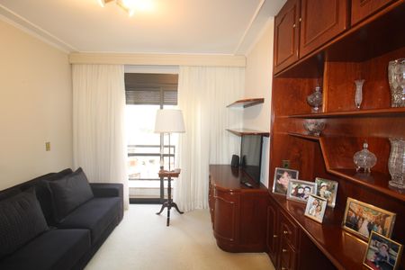 Apartamento para alugar com 210m², 4 quartos e 3 vagasQuarto 1