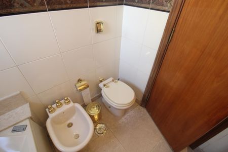 Apartamento para alugar com 210m², 4 quartos e 3 vagasQuarto 3 - Banheiro