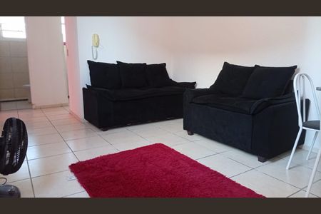 Apartamento para alugar com 37m², 2 quartos e 1 vagaSala