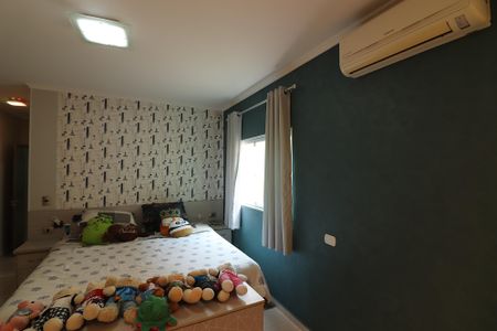 Casa à venda com 200m², 5 quartos e 2 vagasQuarto 1 - Suíte