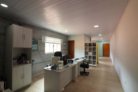 Casa à venda com 200m², 5 quartos e 2 vagasSala 3