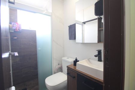 Banheiro de apartamento para alugar com 3 quartos, 60m² em Vila da Paz, São Paulo