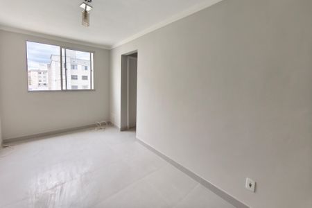Apartamento para alugar com 43m², 2 quartos e 1 vagaSala