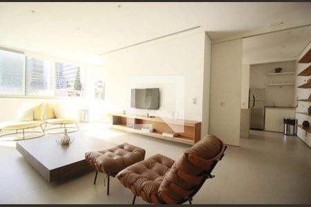 Apartamento para alugar com 35m², 1 quarto e 1 vagaÁrea comum - Salão de festas