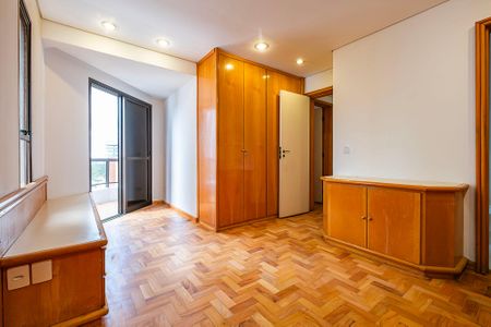 Apartamento para alugar com 155m², 3 quartos e 2 vagasSuíte