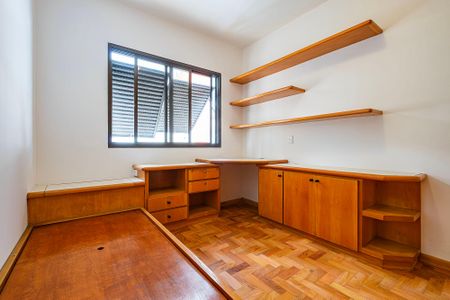 Apartamento para alugar com 155m², 3 quartos e 2 vagasQuarto 2