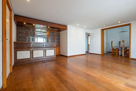 Sala de apartamento para alugar com 3 quartos, 155m² em Pinheiros, São Paulo