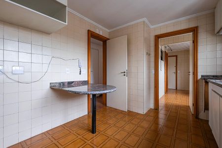 Apartamento para alugar com 155m², 3 quartos e 2 vagasCozinha