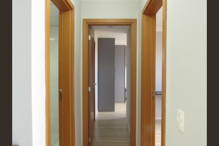 Apartamento para alugar com 56m², 2 quartos e 1 vagaSala - Corredor