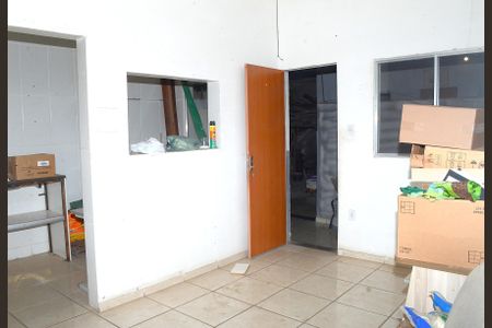 Casa para alugar com 2 quartos, 65m² em Belmonte, Belo Horizonte