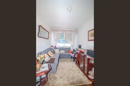 Sala de apartamento para alugar com 3 quartos, 80m² em Azenha, Porto Alegre