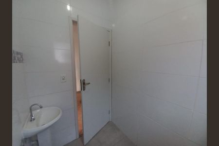 Casa de condomínio para alugar com 108m², 3 quartos e 1 vagaBanheiro