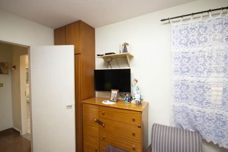 Casa à venda com 175m², 2 quartos e 2 vagasQuarto 2