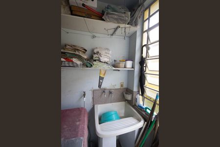 Casa à venda com 175m², 2 quartos e 2 vagasÁrea de Serviço