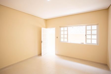 Sala de casa para alugar com 1 quarto, 65m² em Taboão, Diadema