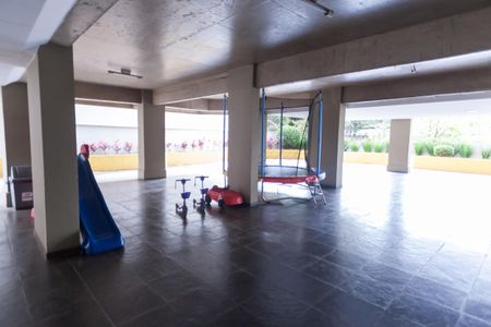Apartamento à venda com 85m², 2 quartos e 1 vagaÁrea comum