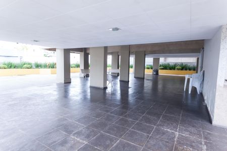 Apartamento à venda com 85m², 2 quartos e 1 vagaÁrea comum